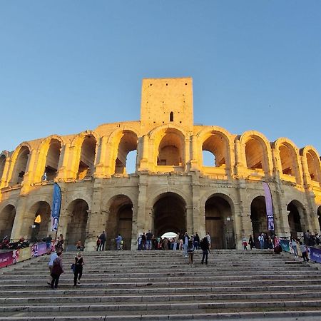 Capucines, Un Jardin Secret Dans Le Centre Historique Lägenhet Arles Exteriör bild
